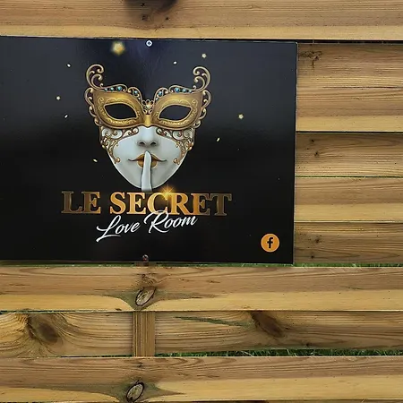 Le Secret Jacuzzi Privatif Saint-Aigulin